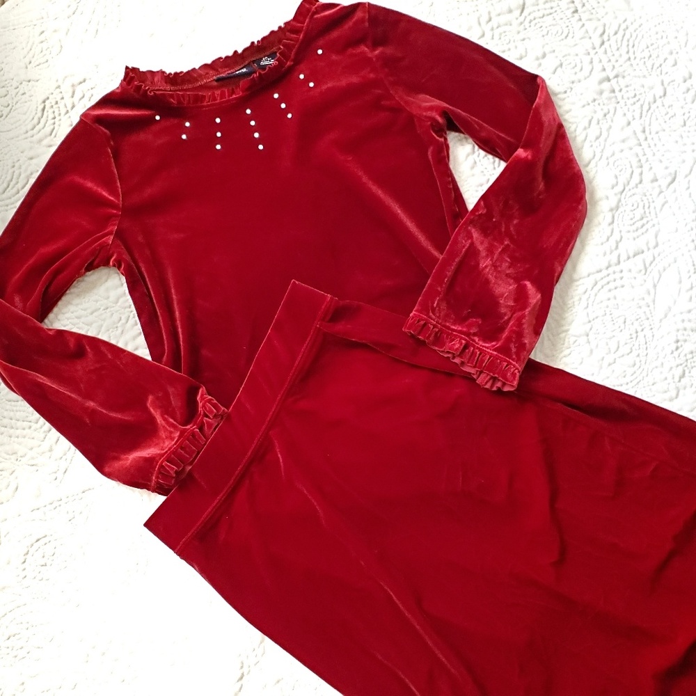 The Childrens Place Red Velvet holiday skirt/top